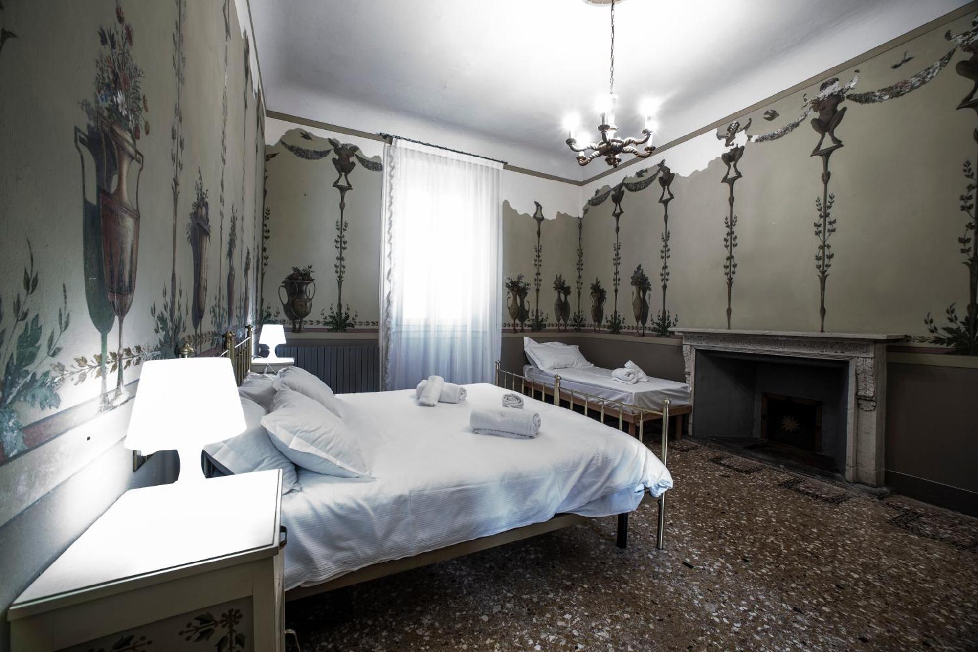 Appartement Dimora Storica Vicolo Del Volto à Iseo Extérieur photo